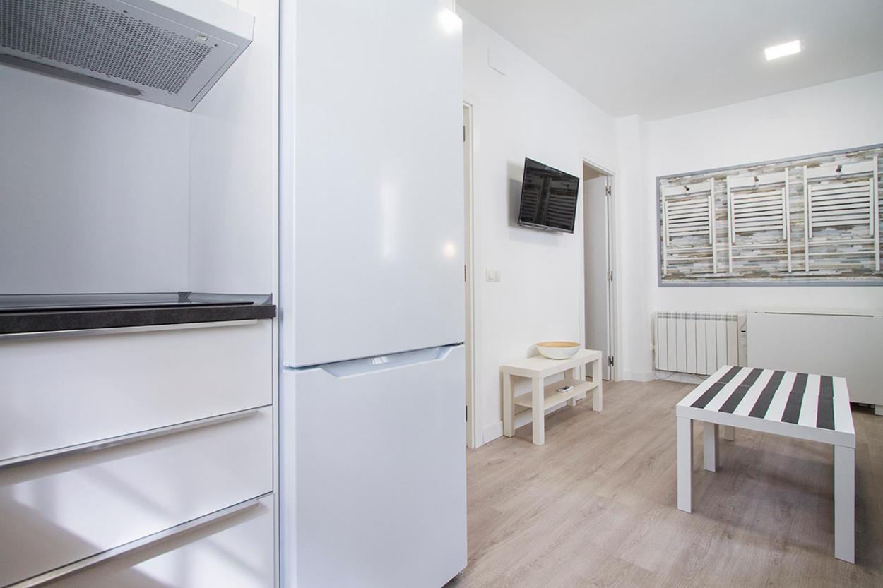 Apartamentos Tetuan Sandino Madrid Exterior foto