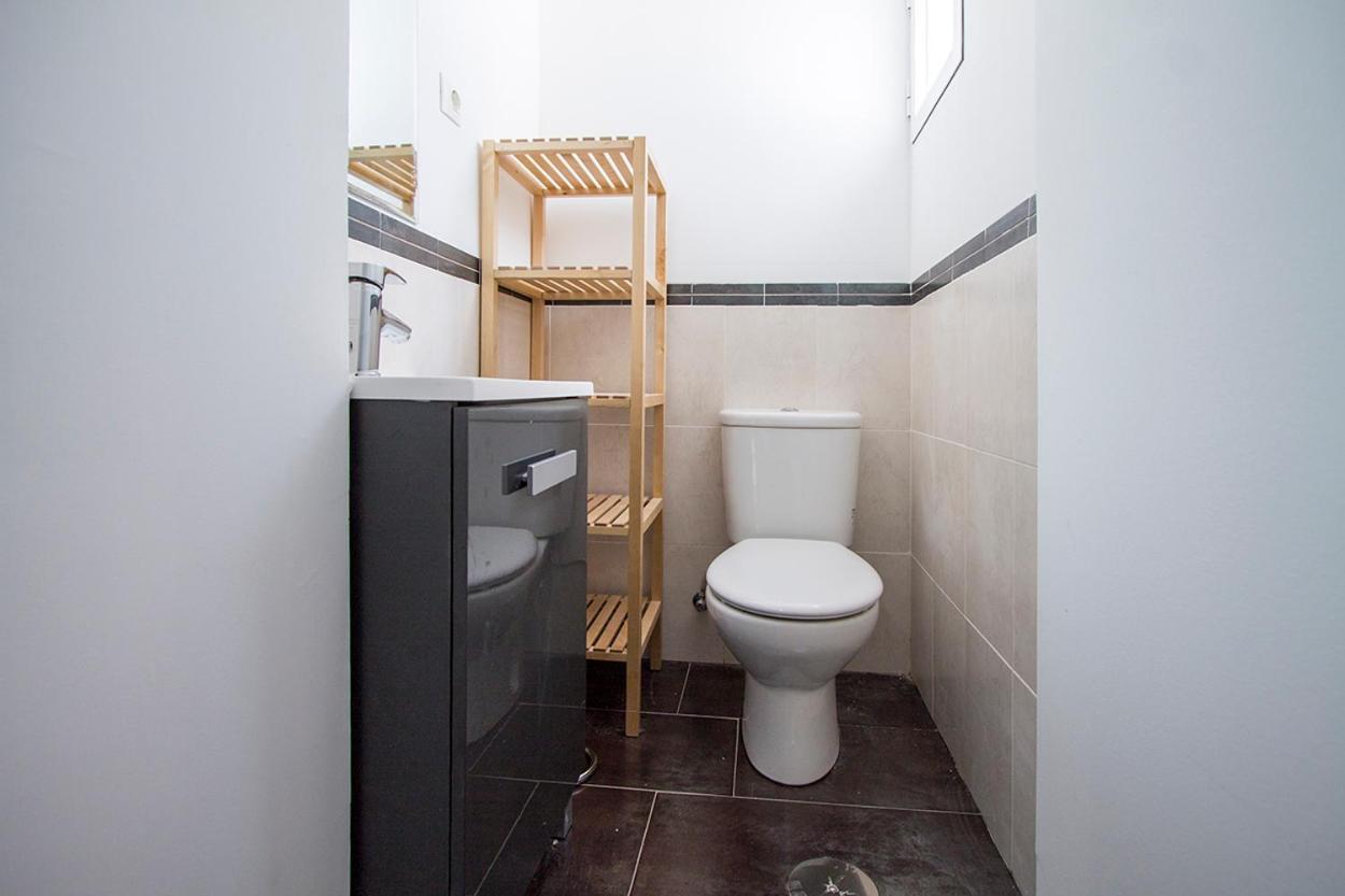 Apartamentos Tetuan Sandino Madrid Exterior foto